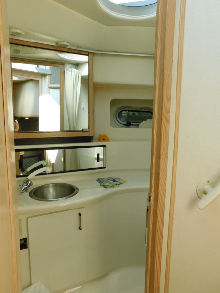 1999 Bayliner 4087 Aft Cabin
