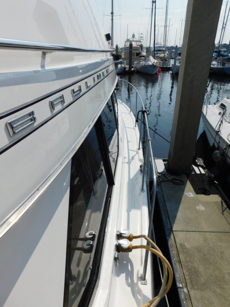 1999 Bayliner 4087 Aft Cabin