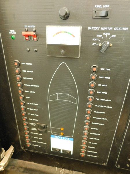 1999 Bayliner 4087 Aft Cabin