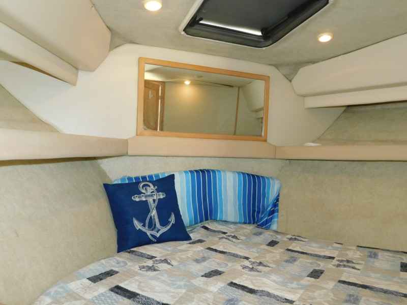 1999 Bayliner 4087 Aft Cabin