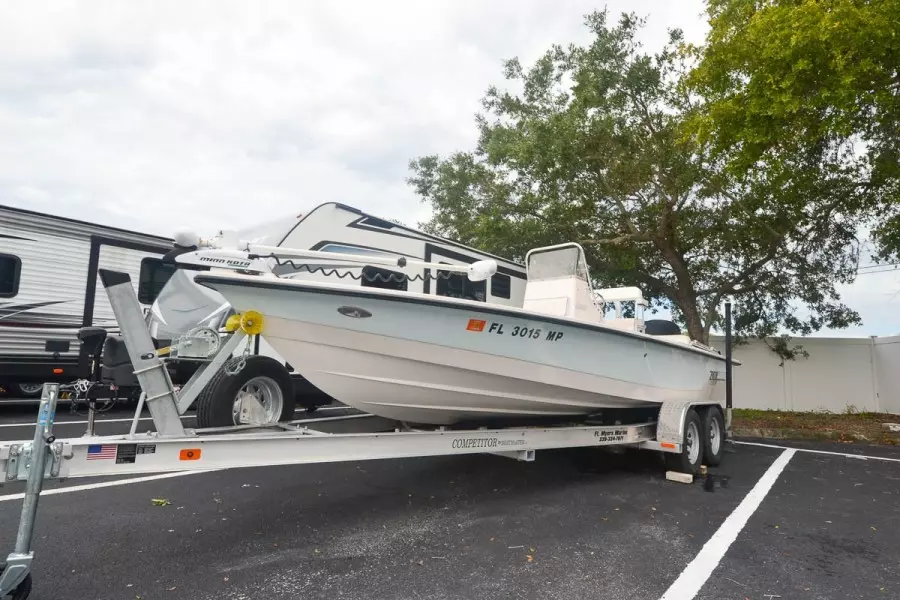 2004 Pathfinder 2200 V