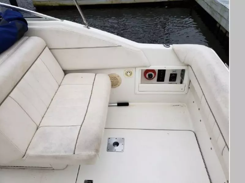 2001 Monterey 262 Cruiser