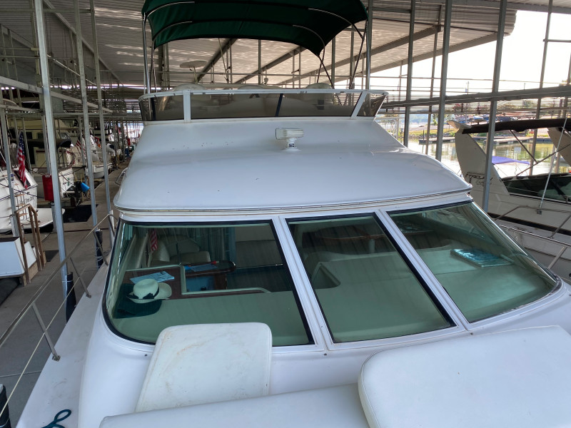 1999 Sea Ray 400 Sedan Bridge