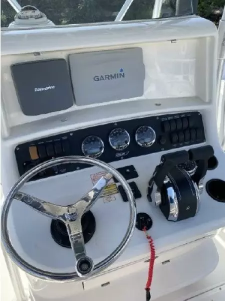2002 Boston Whaler Outrage CC