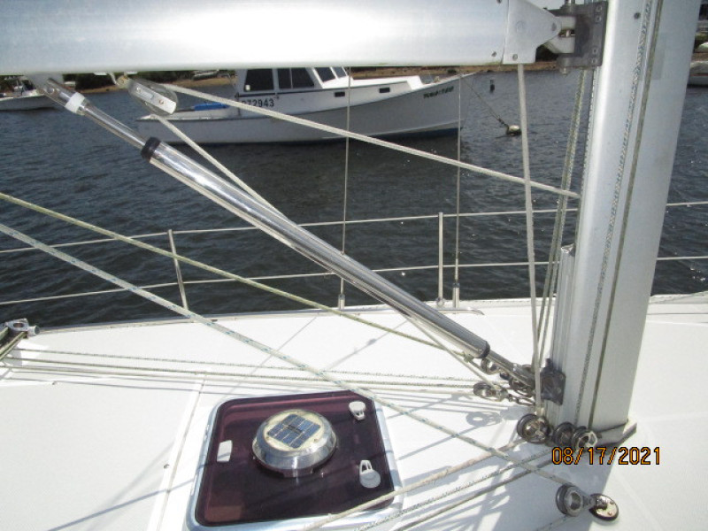 34' Catalina boom vang