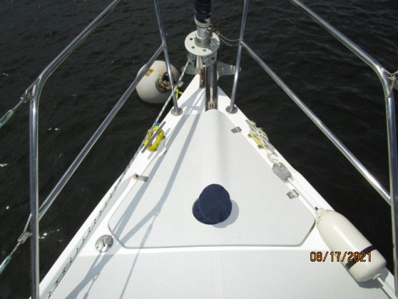 34' Catalina anchor windlass covered