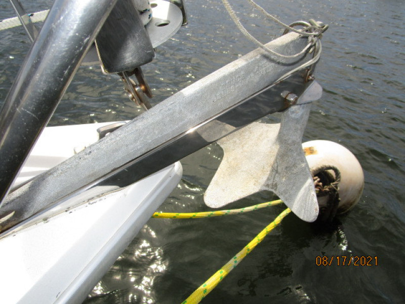 34' Catalina anchor