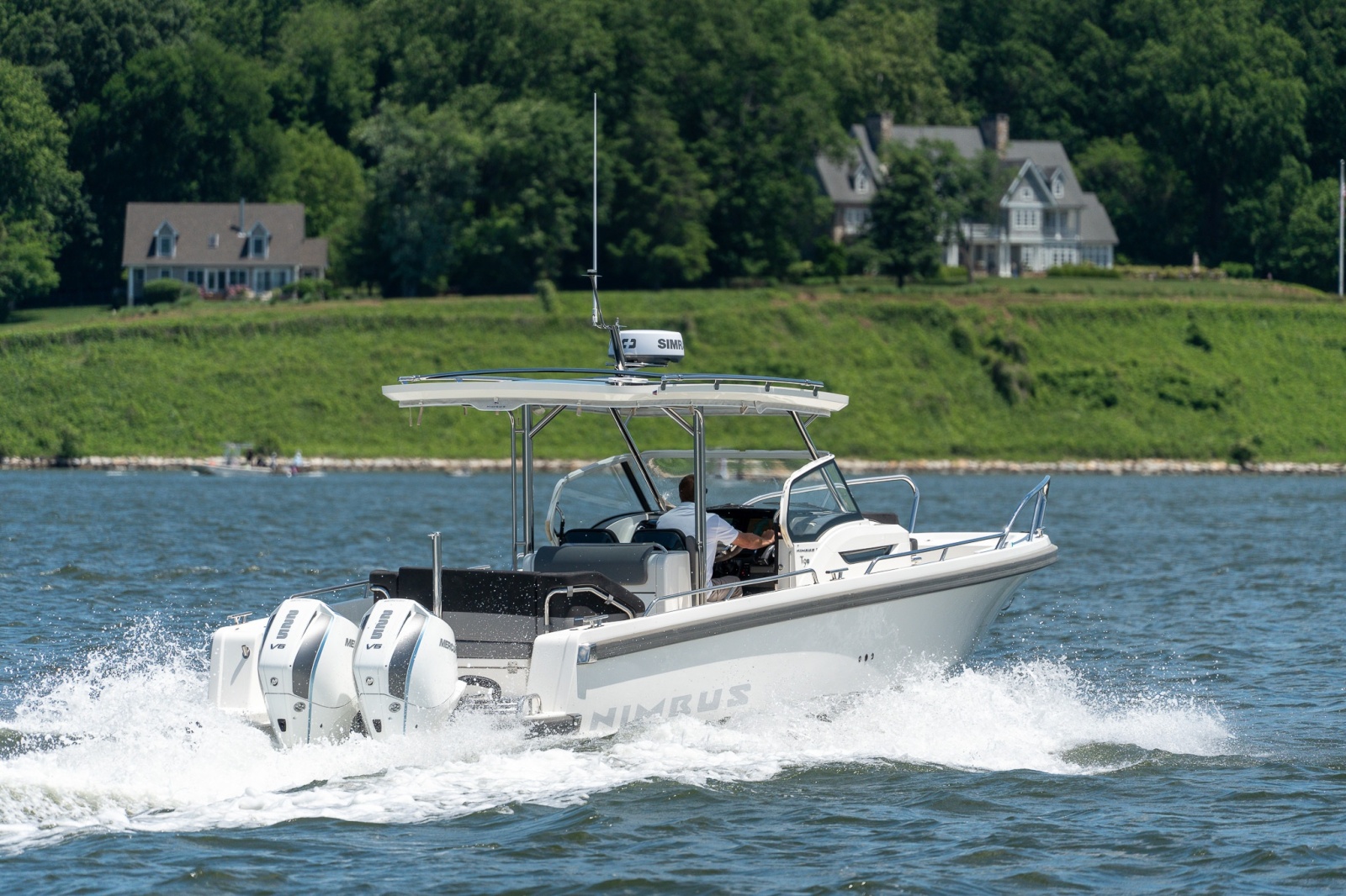 30' 2023 Nimbus T9