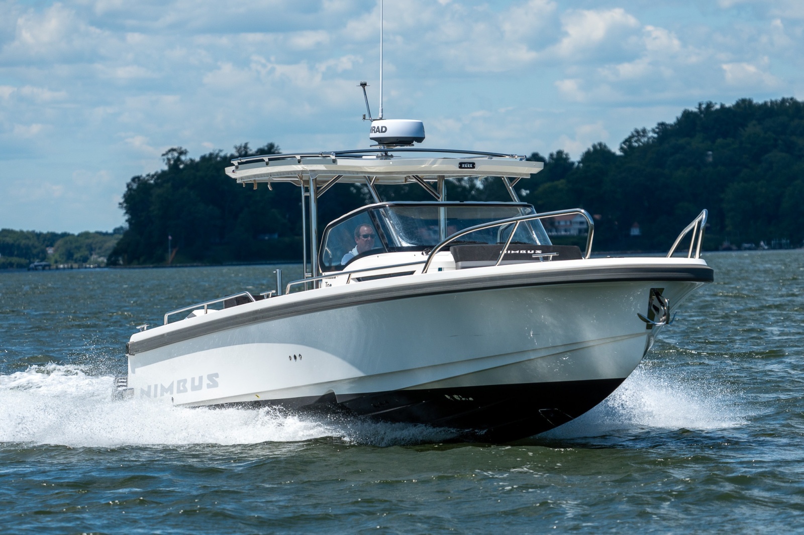 30' 2023 Nimbus T9