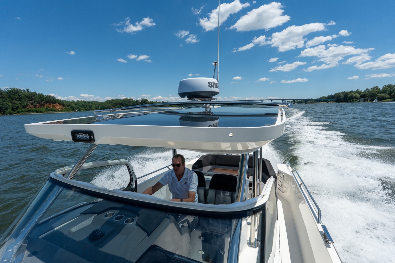 30' 2023 Nimbus T9