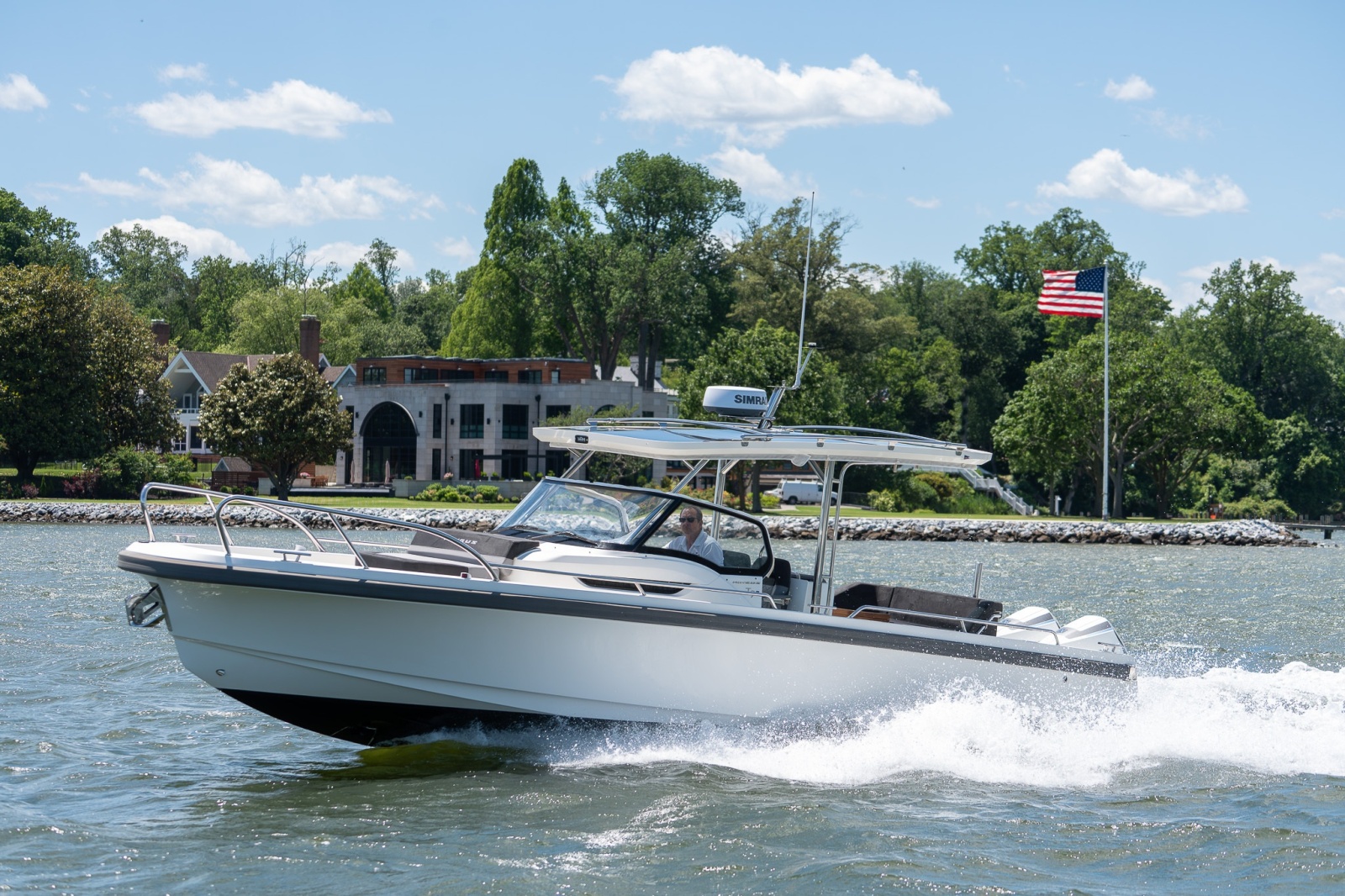 30' 2023 Nimbus T9