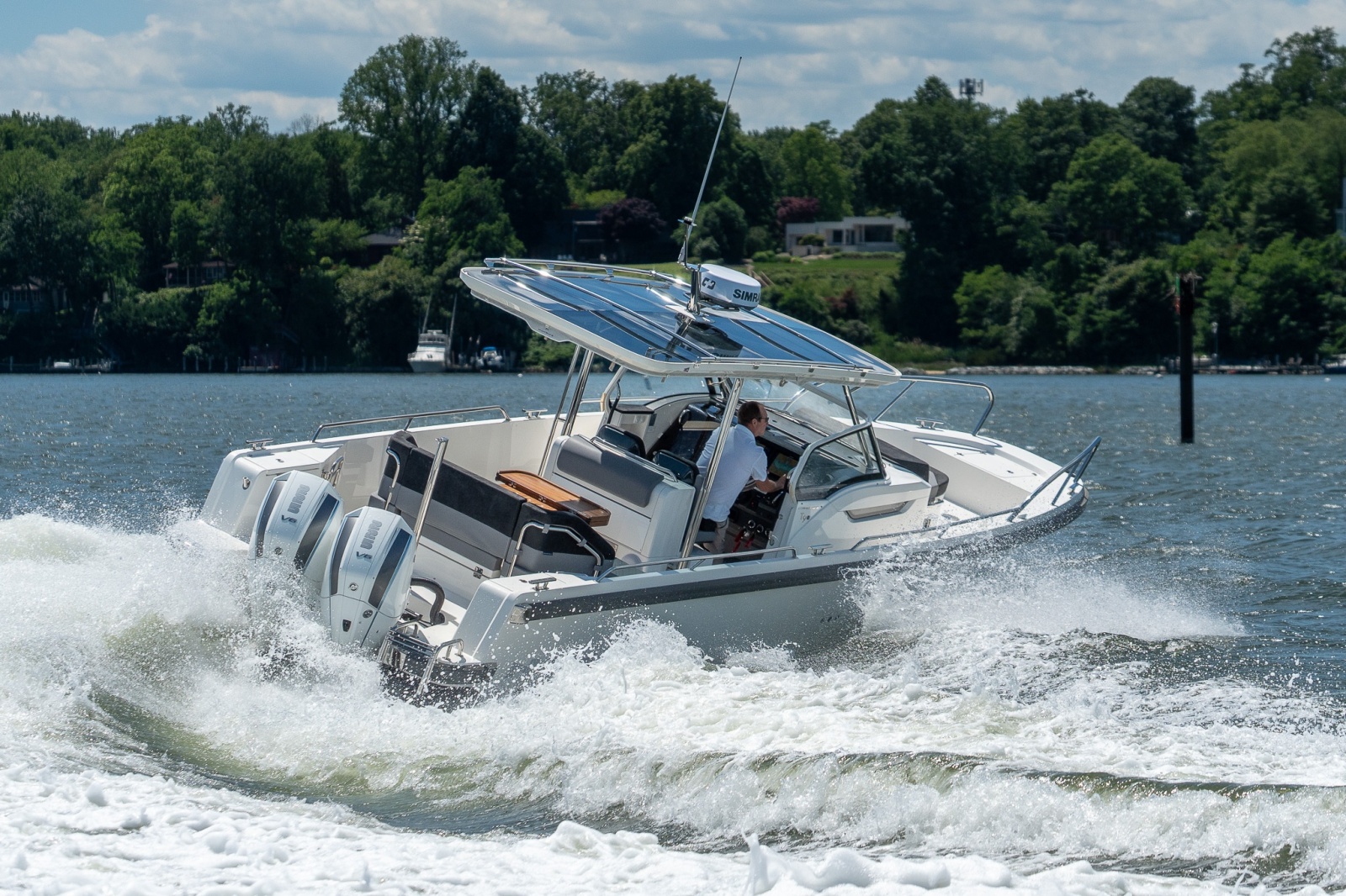 30' 2023 Nimbus T9