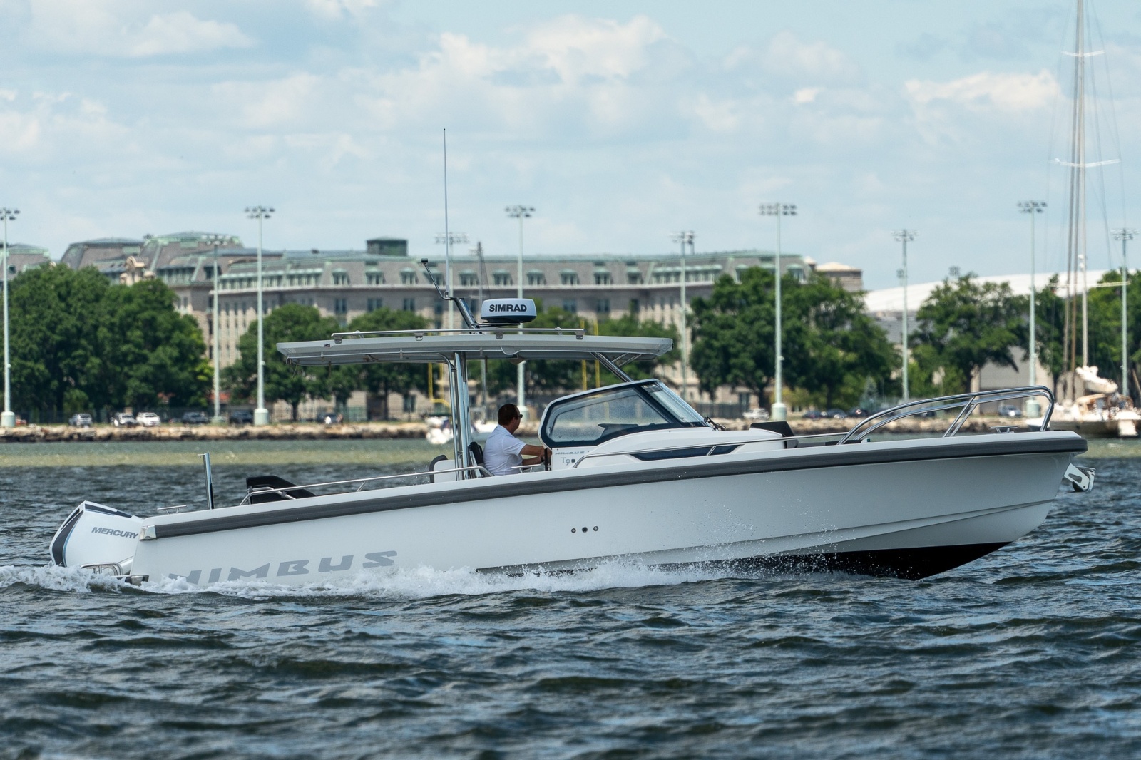 30' 2023 Nimbus T9