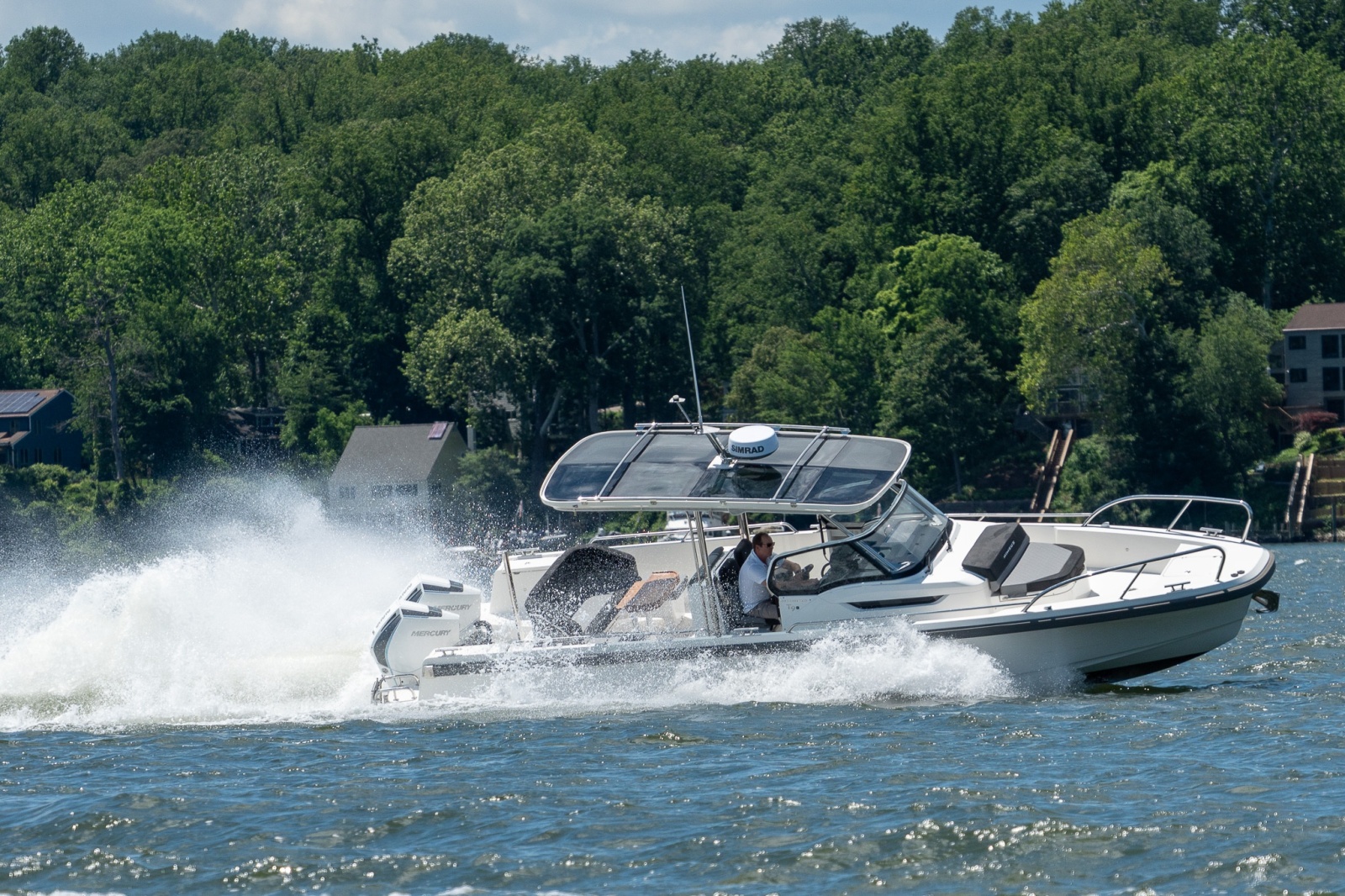 30' 2023 Nimbus T9