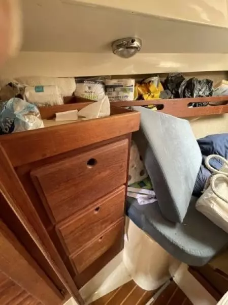 Pa Pe Yon 33ft CAL Yacht For Sale
