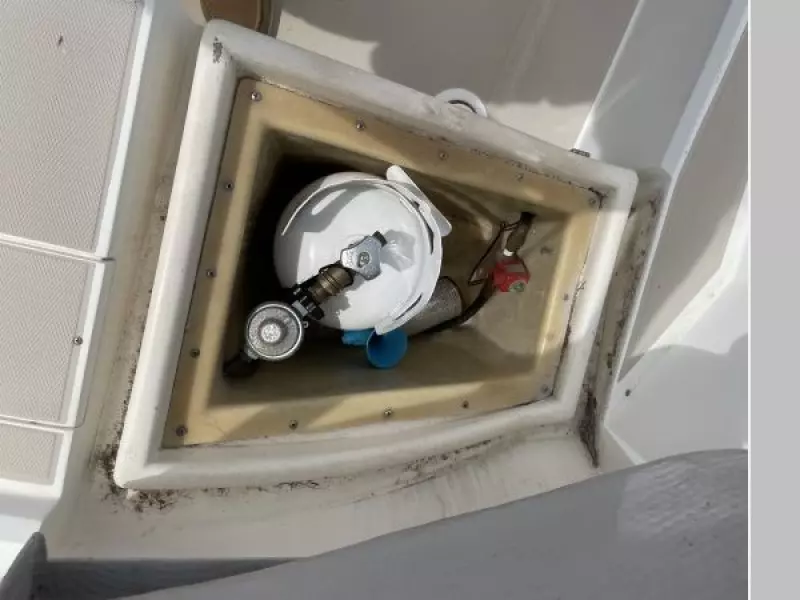 Pa Pe Yon 33ft CAL Yacht For Sale