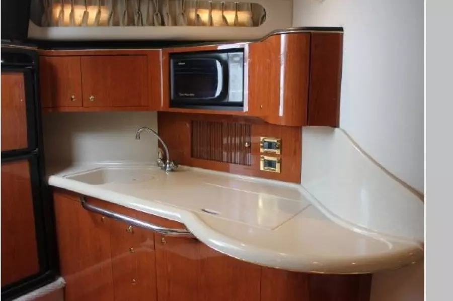 2000 Sea Ray 380 Sundancer