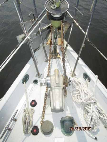 44' Kelly Peterson anchor windlass