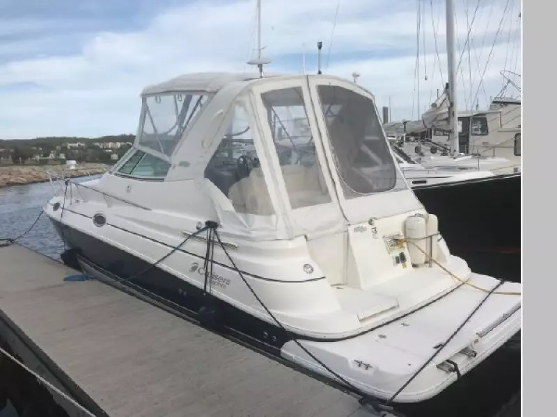 2006 Cruisers Yachts 280 CXi Express