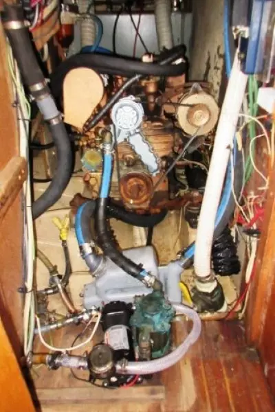 1980 Bristol 35.5 CB