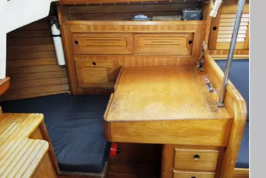 1980 Bristol 35.5 CB