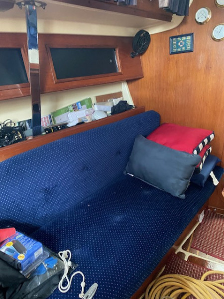 1986 Pearson Sloop