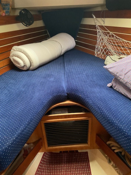 1986 Pearson Sloop