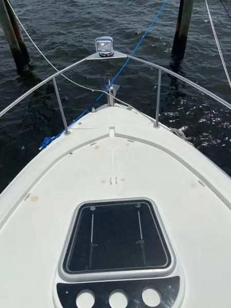 2013 Rinker 290 Express Cruiser