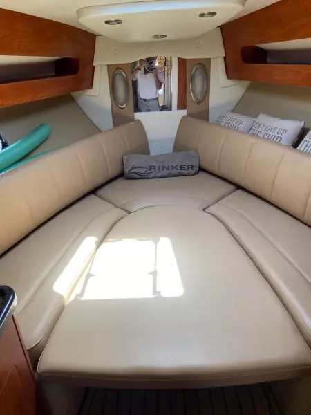 2013 Rinker 290 Express Cruiser