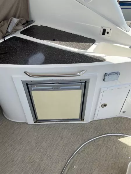 2013 Rinker 290 Express Cruiser