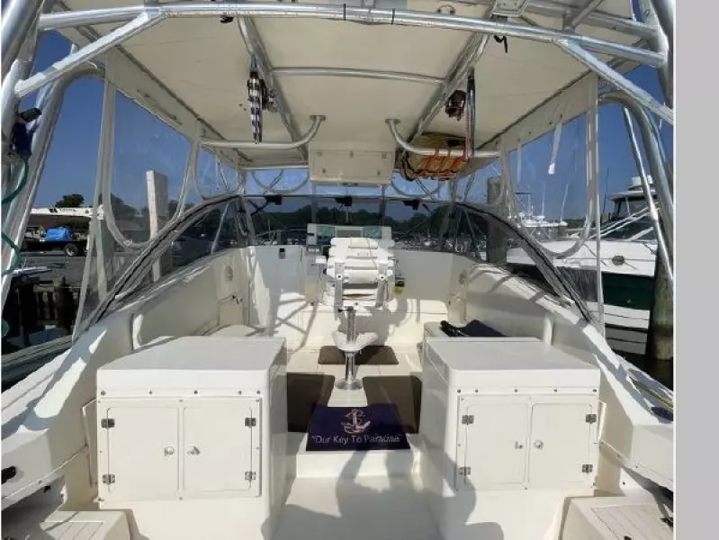 2002 Albemarle 305