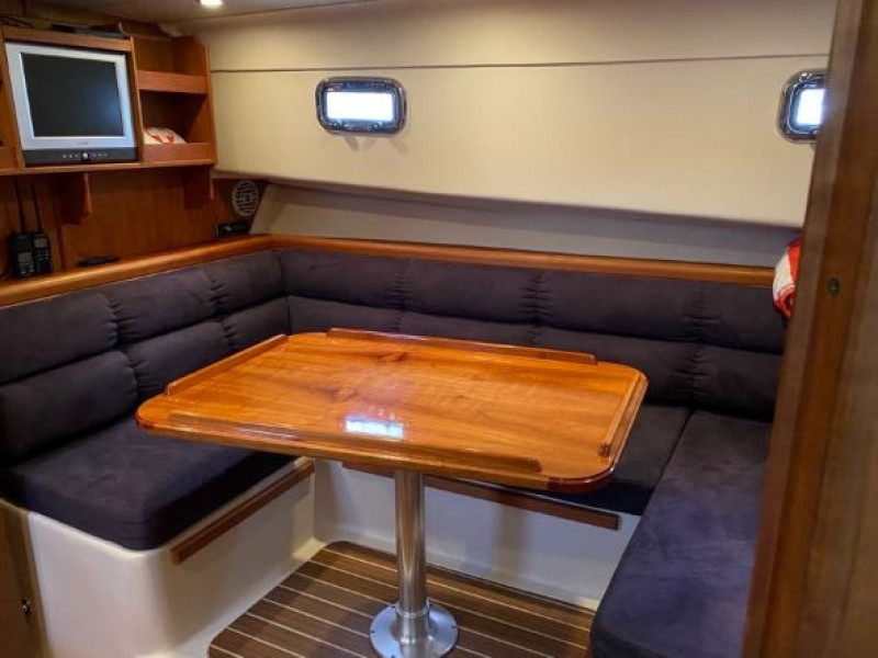2006 Mainship