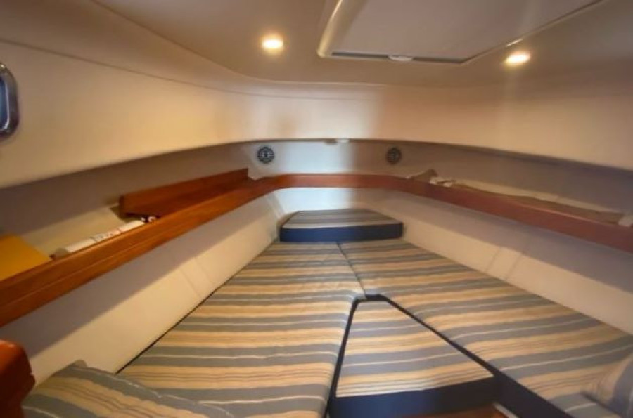 2006 Mainship