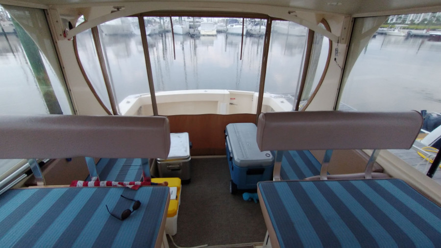 2006 Mainship