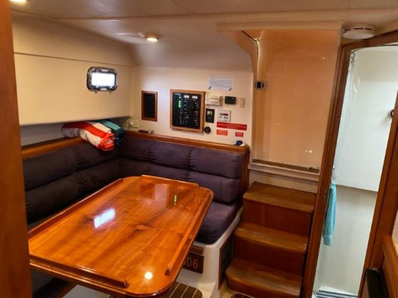 2006 Mainship