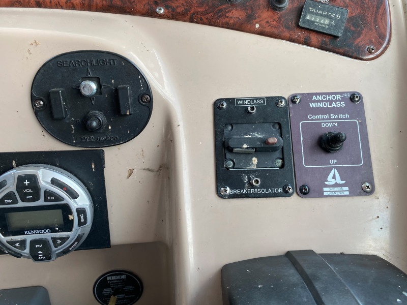 1999 Chaparral Signature 300