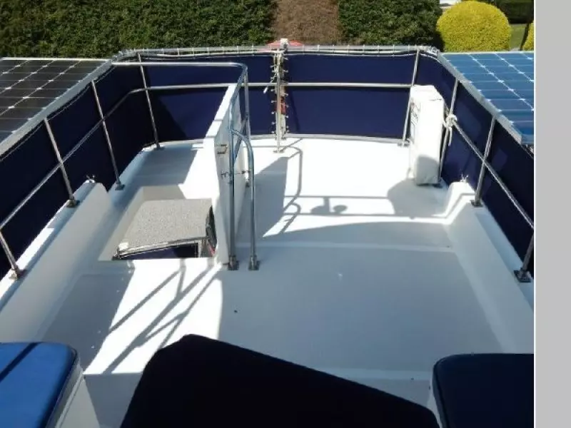 2000 Island Gypsy Eurosedan 32