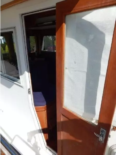 2000 Island Gypsy Eurosedan 32