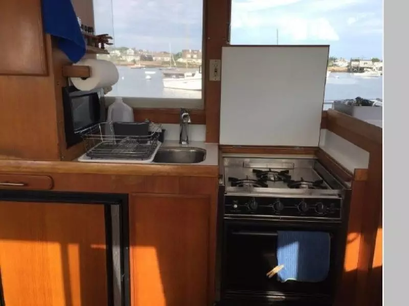 2000 Island Gypsy Eurosedan 32