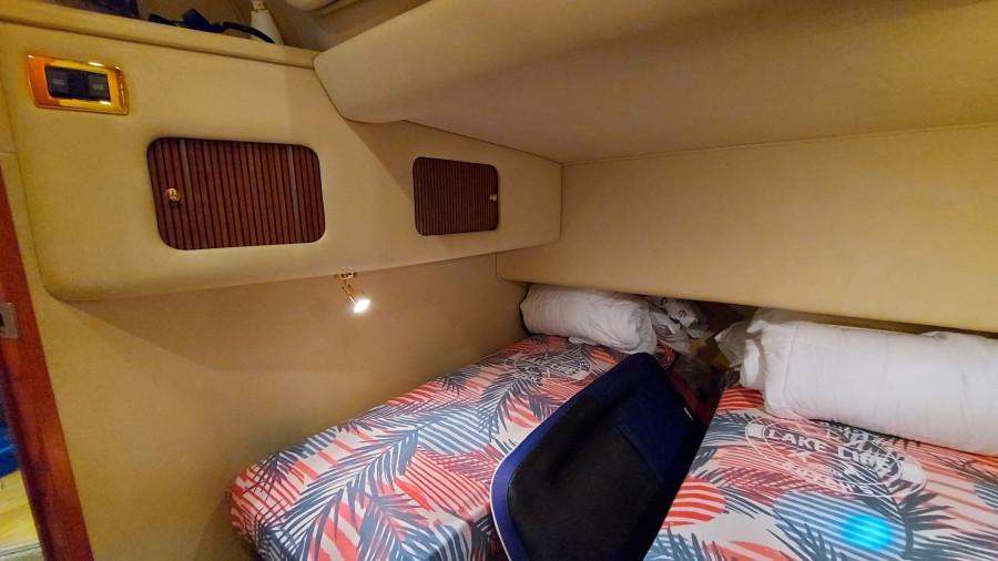 2001 Sea Ray 400 Sedan Bridge