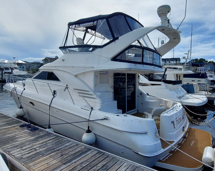 2001 Sea Ray 400 Sedan Bridge