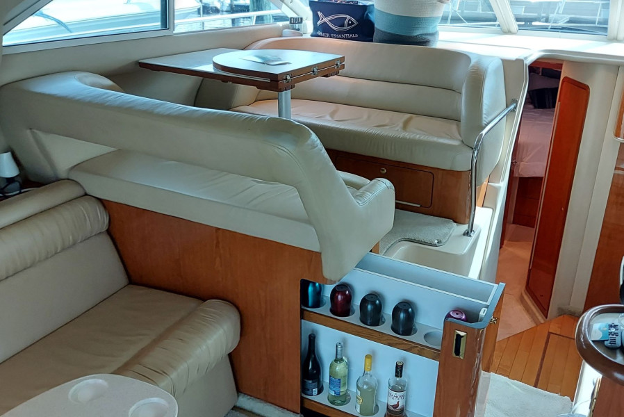 2001 Sea Ray 400 Sedan Bridge