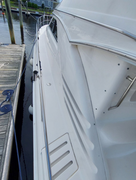 2001 Sea Ray 400 Sedan Bridge