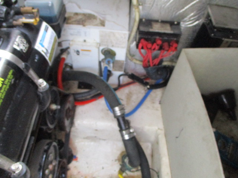 2007 Rinker Fiesta Vet