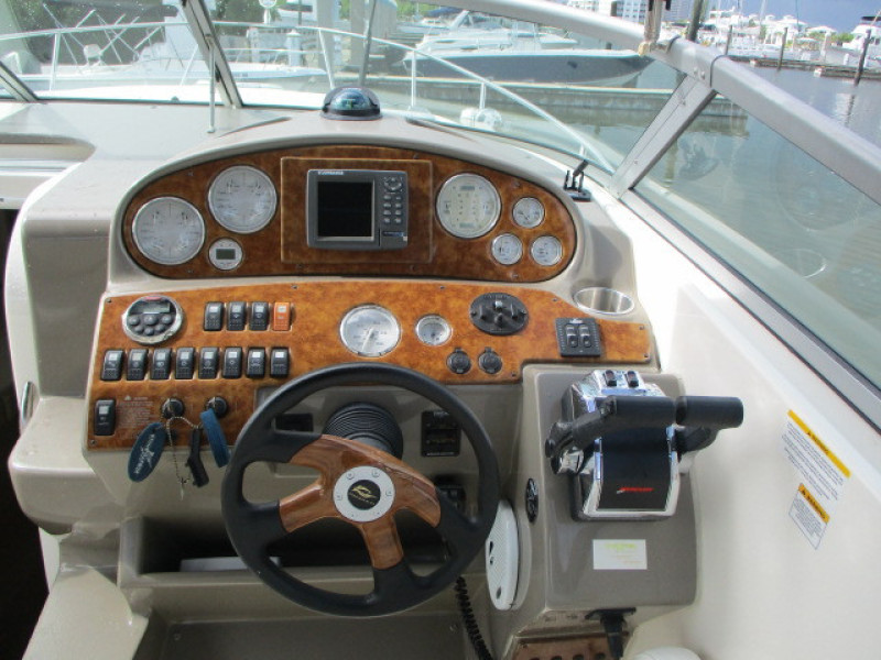 2007 Rinker Fiesta Vet