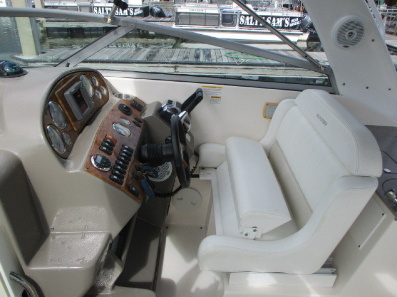 2007 Rinker Fiesta Vet