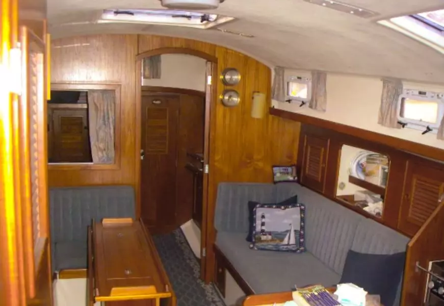1987 Nonsuch 36