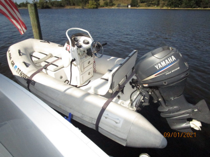 43' Mainship tender2