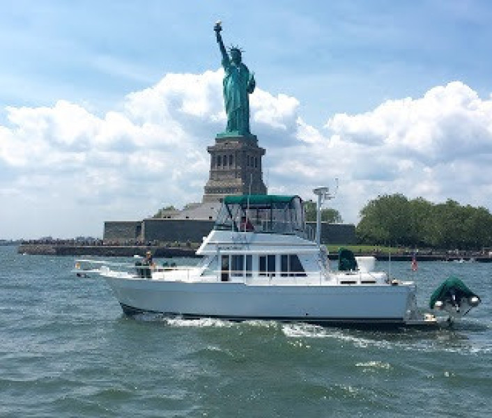 43' Mainship port profile2