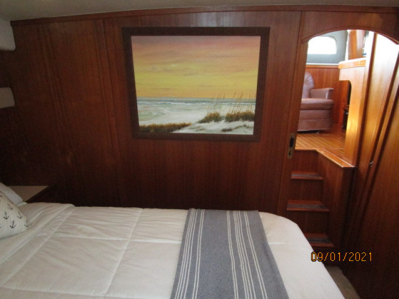 43' Mainship master stateroom forward